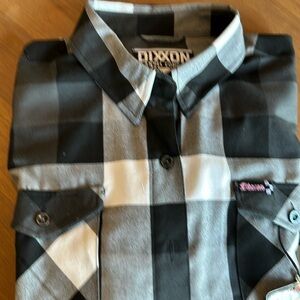 Dixxon Finish Line Flannel. Woman’s XL